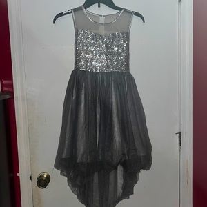 Girls dress size 10